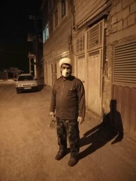 فیلم | ضد عفونی معابر شهر یزد با تلاش جهادی طلاب یزد