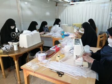 خدمت‌رسانی به بیماران و خانواده های بی‌بضاعت