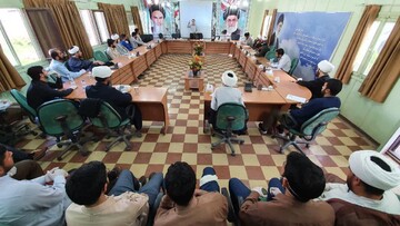 برگزاری کلاس «ویروس‌شناسی و تشخیص کرونا» ویژه طلاب جهادی اهواز