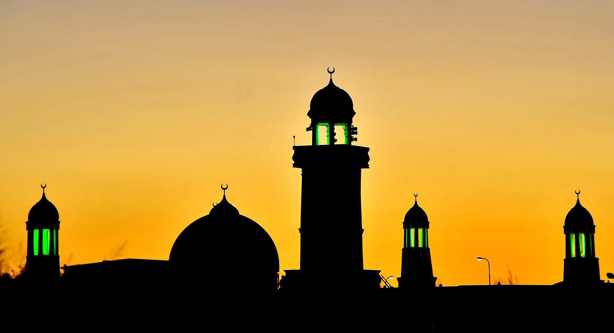 Mosques in Cape Town close their doors in face of Covid-19 danger