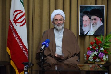 مردم کنترل و نظارت بر بازار را می خواهند/ برای جلوگیری از بحران، باید نظارت را از خود آغاز کنیم