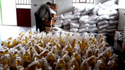 ۱۸۰۰ بسته غذایی و بهداشتی همزمان با آغاز سال جدید در سمنان توزیع شد
