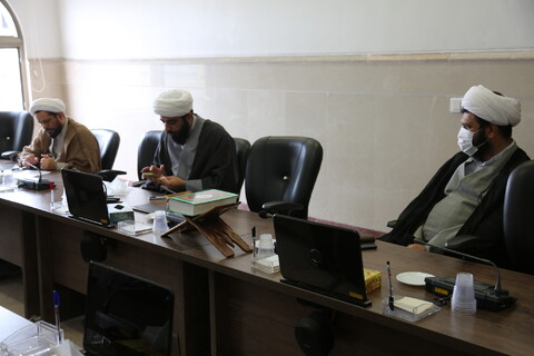 تصاویر/ نشست مسئولان کمیته رسانه ستاد حوزوی بحران و حوادث غیرمترقبه