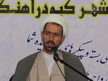 تولیدکنندگان از مسئولان گلایه دارند/ قوانین دست و پا گیر تولید حذف شوند