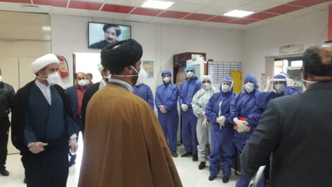 مسؤولو حوزة محافظة لرستان العلمية يتفقدون المراكز الصحية في هذه المحافظة
