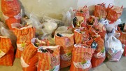 توزیع ۱۲۰ بسته غذایی بین نیازمندان توسط بانوان طلبه تکاب