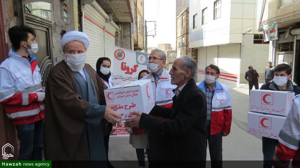 فعالیت های طلاب جهادی مدرسه علمیه حضرت ولیعصر(عج)تبریز در مبارزه با ویروس کرونا