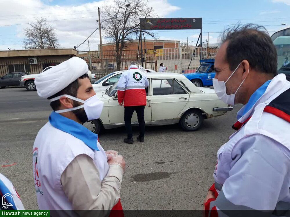 فعالیت های طلاب جهادی مدرسه علمیه حضرت ولیعصر(عج)تبریز در مبارزه با ویروس کرونا
