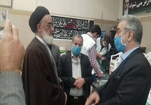 بازدید آیت الله سعیدی از ستاد مردمی کمک رسانی کریمه اهل بیت(س)