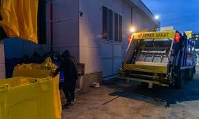 نصب ۵۰ مخزن ذخیره پسماند خشک در سطح شهر قم