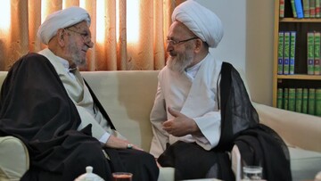 تماس تلفنی آیت الله العظمی سبحانی باآیت الله امینی