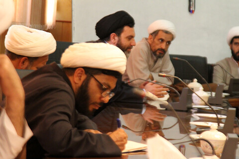 اجتماع أعضاء مجلس التبليغ الديني للحوزة العلمية في محافظة همدان غربي إيران