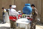 توزیع بسته های مواد ضد عفونی به همراه دعای فرج در همدان