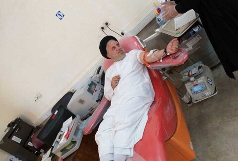 اهداء خون مسئولان حوزوی شهرستان اندیمشک - کراپ‌شده - چپ‌گرد