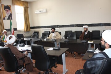 تصاویر/ نشست مدیران حوزه کرمانشاه با موضوع رزمایش همدلی