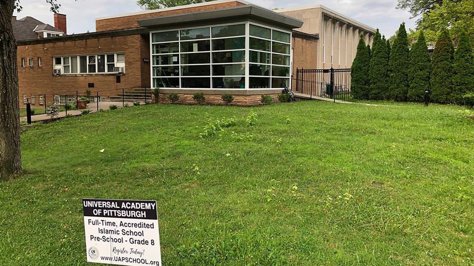 Islamic center of Pittsburgh distributes over 100 boxes food