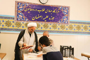 تصاویر/ کارگاه تولید دستکش، ماسک و لباس پزشکی توسط قرارگاه جهادی طلاب اصفهان