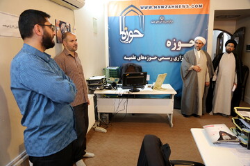 بازدید معاون خانواده و امور فرهنگی مرکز خدمات از خبرگزاری حوزه