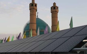 راه‌اندازی نیروگاه خورشیدی در ۱۲ بقعه قم