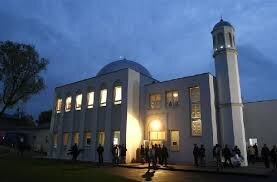 Iftar-to-go - German mosque delivers Ramadan meals to needy non-Muslims