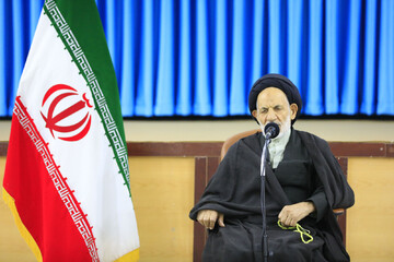 امام جمعه بیرجند: تفکر بسیجی برخاسته از دین است