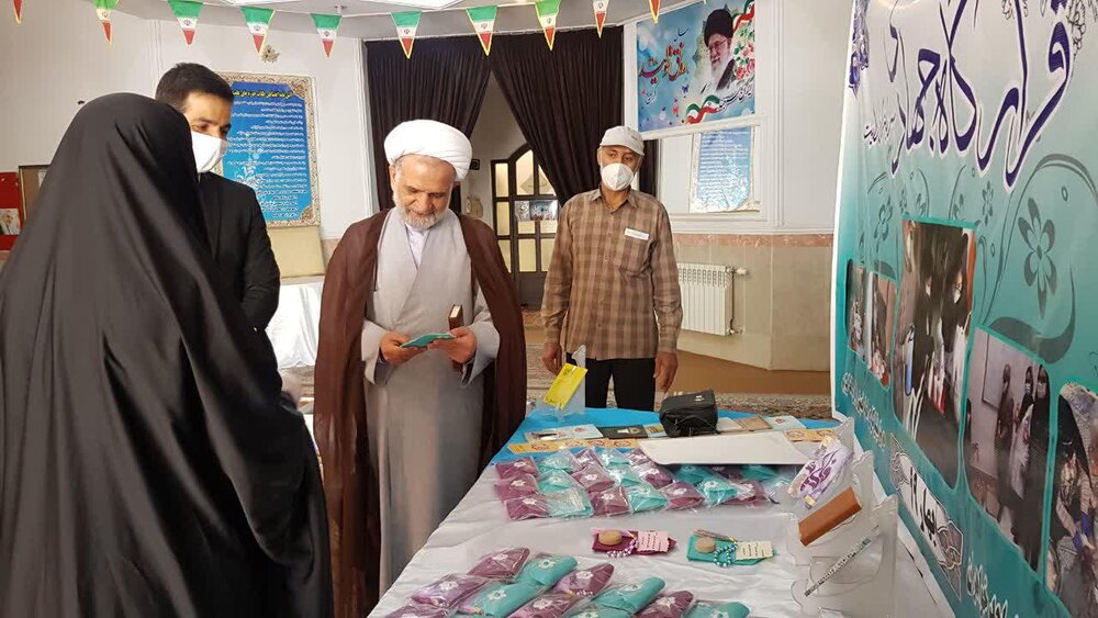 پوشش «هر طلبه یک داوطلب» عملیاتی شود/ تجلیل از بانوان طلبه جهادی رباط کریم 