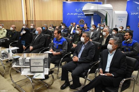 تصویری رپورٹ|رہبر معظم انقلاب اسلامی سے ہفتہ مزدور کی مناسبت سے پیداوار سے منسلک 7 اداروں کا آنلاین رابطہ