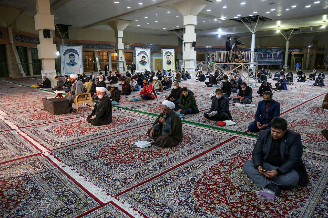 تصاویر/ احیای شب نوزدهم ماه مبارک رمضان در بجنورد