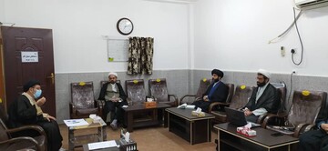 بررسی کارویژه‌های روحانیت و چشم‌انداز مدرسه علمیه دزفول