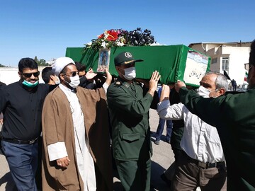 پیکر جانباز شهید مدافع حرم در کاشان تشییع شد
