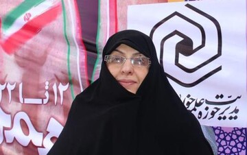 طلاب از زخم زبان های دیگران ناراحت نشوند