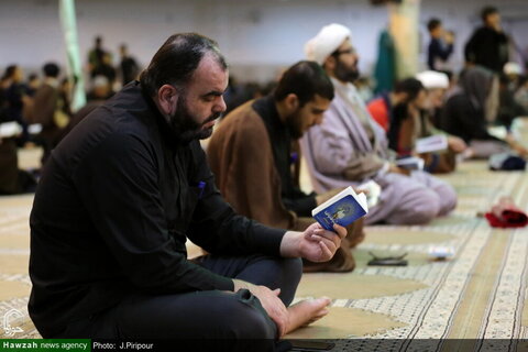 تصویری رپورٹ| قم کے مختلف مساجد میں حضرت علی (ع) کی شہادت اور شب قدر کی مناسبت سے عزاداری اور مناجات