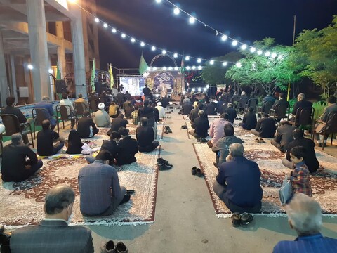 تصاویر/ احیای شب بیست وسوم ماه رمضان درمصلای بقیه الله الاعظم (عج) کاشان