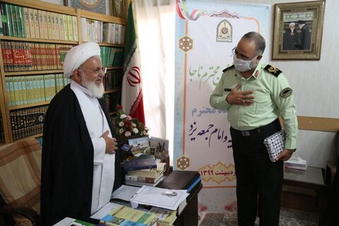 تصاویر/ اولین دیدار فرمانده جدید انتظامی یزد با آیت الله ناصری یزدی