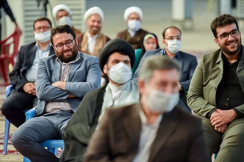 تصاویر| نشست صمیمی نماینده ولی فقیه در فارس با اصحاب رسانه و اهالی فرهنگ و هنر