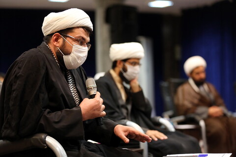 نشست و تجلیل از فعالان جهادی خدمات اجتماعی حوزه با آیت الله اعرافی