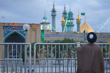 کلیپ | خوشبخت آن کسی است که باشد گدای قم