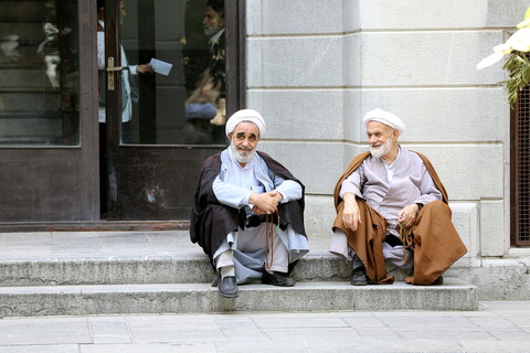 تصویری رپورٹ|حوزہ علمیہ قم میں درس خارج اور دیگر کلاسیں دوبارہ شروع
