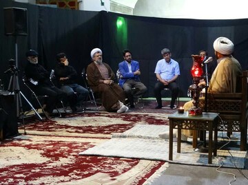 روضه خوانی برای اموات کرونایی در یزد