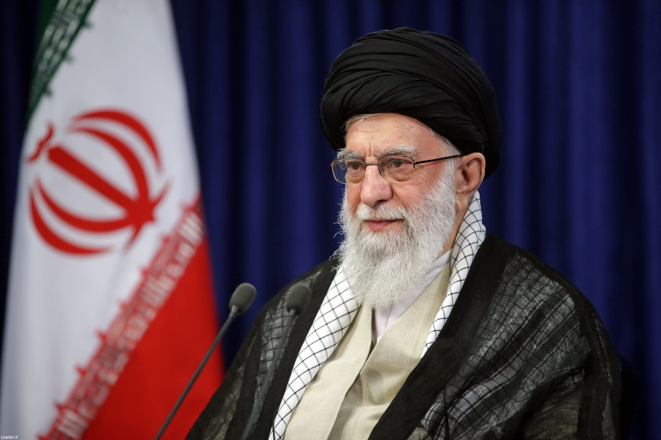 بالصور/ كلمة الإمام الخامنئي المتلفزة في الذكرى الحادية والثلاثين لرحيل الإمام الخميني رحمه الله