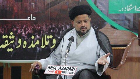 امام خمینی(رح) نے شیعیت کو آبرو بخشی اور آپکا یہ کرشمہ ہے کہ دور حاضر کے لوگ فخریہ خود کو شیعہ کہنے لگے،مولانا سید عازم باقری جوراسی