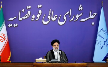 راه حل مشکلات کشور در داخل است/ پیگیری خون حاج قاسم تعطیل بردار نیست