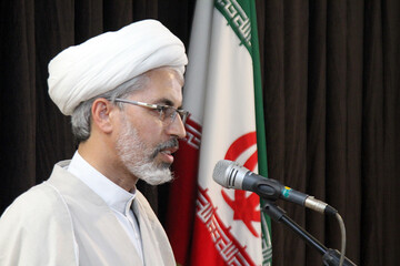 دانش آموزان در طول سال تحصیلی با حوزه های علمیه آشنا شوند