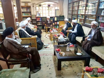 جلسه شورای مرکزی مجمع مسئولان مدارس علمیه استان تهران تشکیل شد