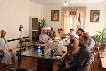 تصاویر/ شرکت مدیران مدارس علمیه همدان در اجلاسیه مدیران استانی حوزه‌های علمیه به صورت ویدئوکنفرانس