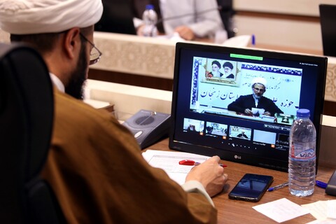  انعقاد مؤتمر مديري الحوزات العلمية في محافظة إيران عبر مؤتمر فيديو بقم المقدسة