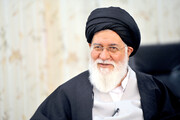 ضربت تبر نابکارانه هیچ دشمنی بر انقلاب اسلامی اثرگذار نیست