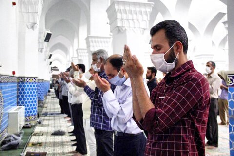 اولین نماز جمعه یزد در سال 99 به روایت تصویر