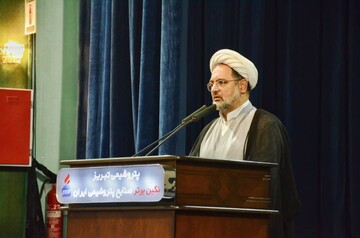 هیچ جایگزینی برای منبر وجود ندارد