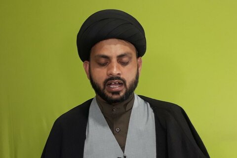 سیاہ پوش منبر»اشعار